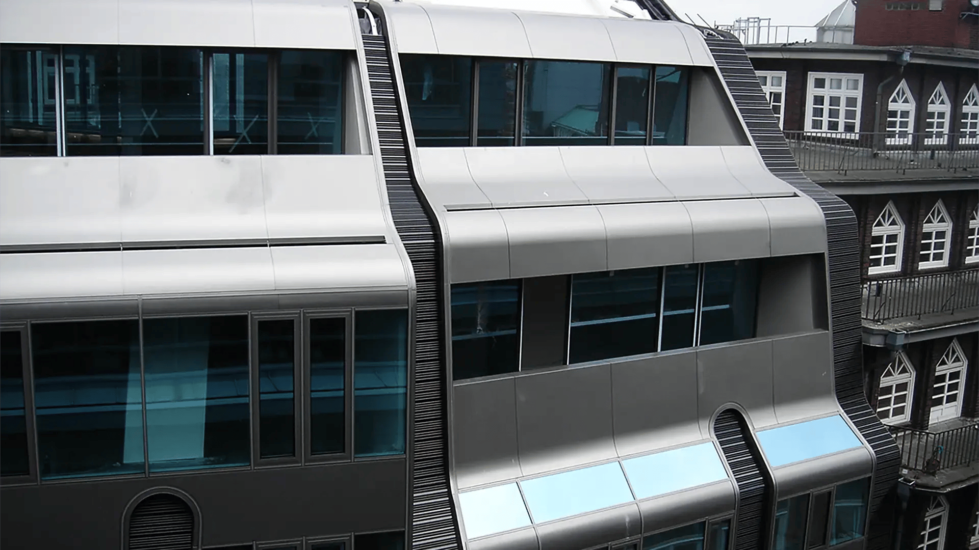 Sjolund-Blog-Architecture-Metal-Bending-Building-1920x1080webp
